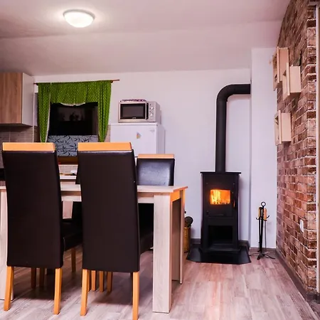 Eden Apartment